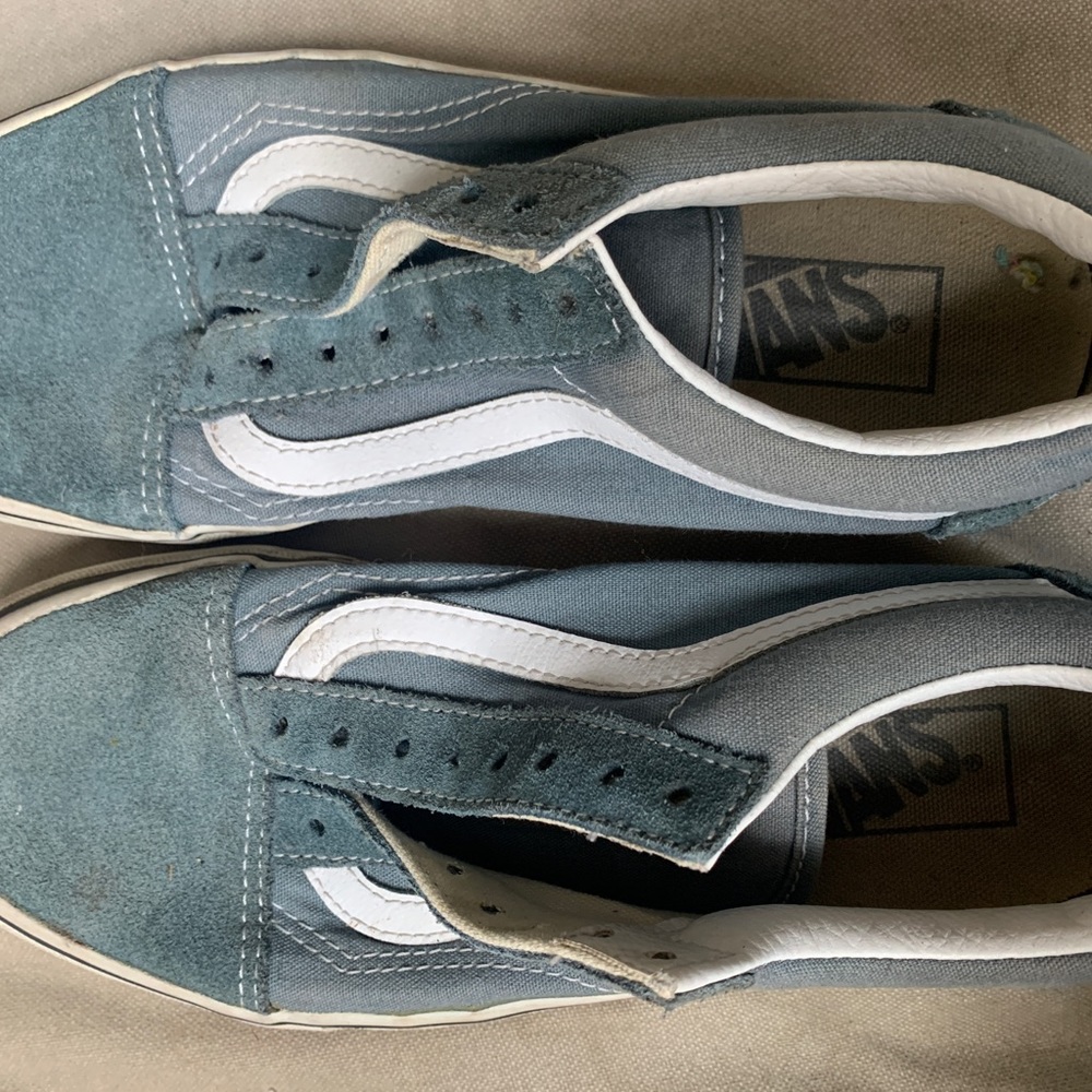 Mens size 6.5 W size 8 Off the Wall Vans